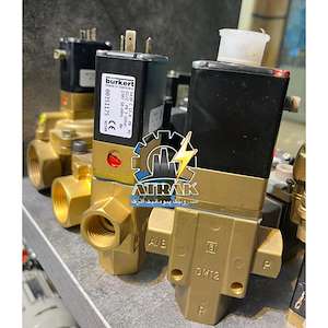 هیدرولیک پنوماتیک اترک 09129171805 شیر برقی بروکرت 6430 Burkert 00351175